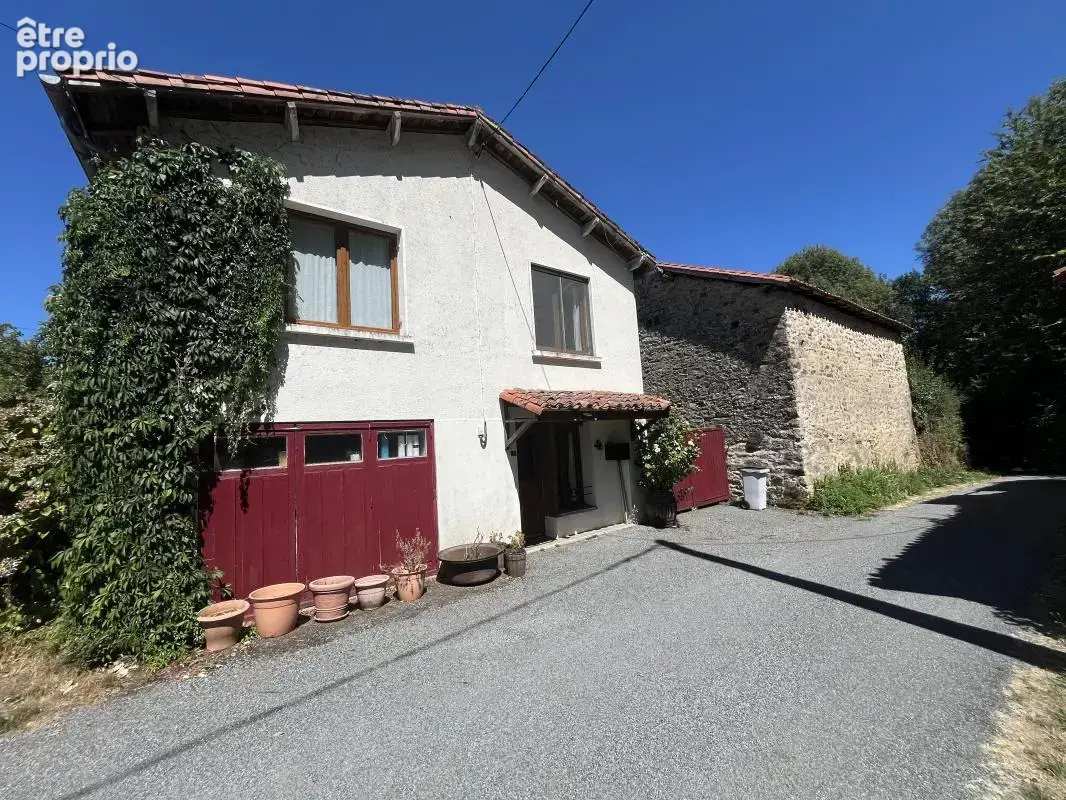 Maison à CHERONNAC