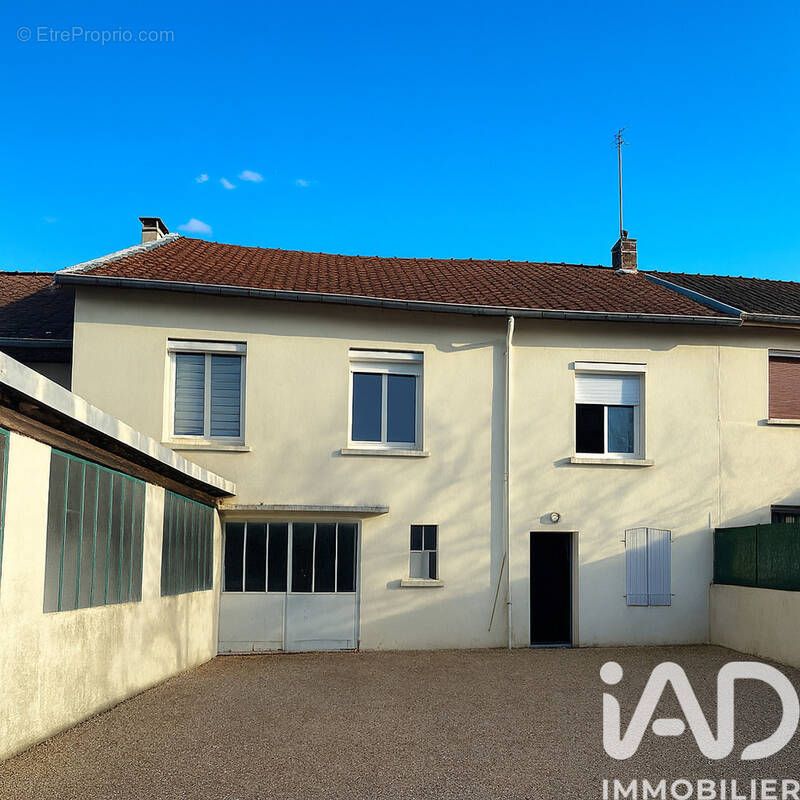 Photo 1 - Maison à DOLE