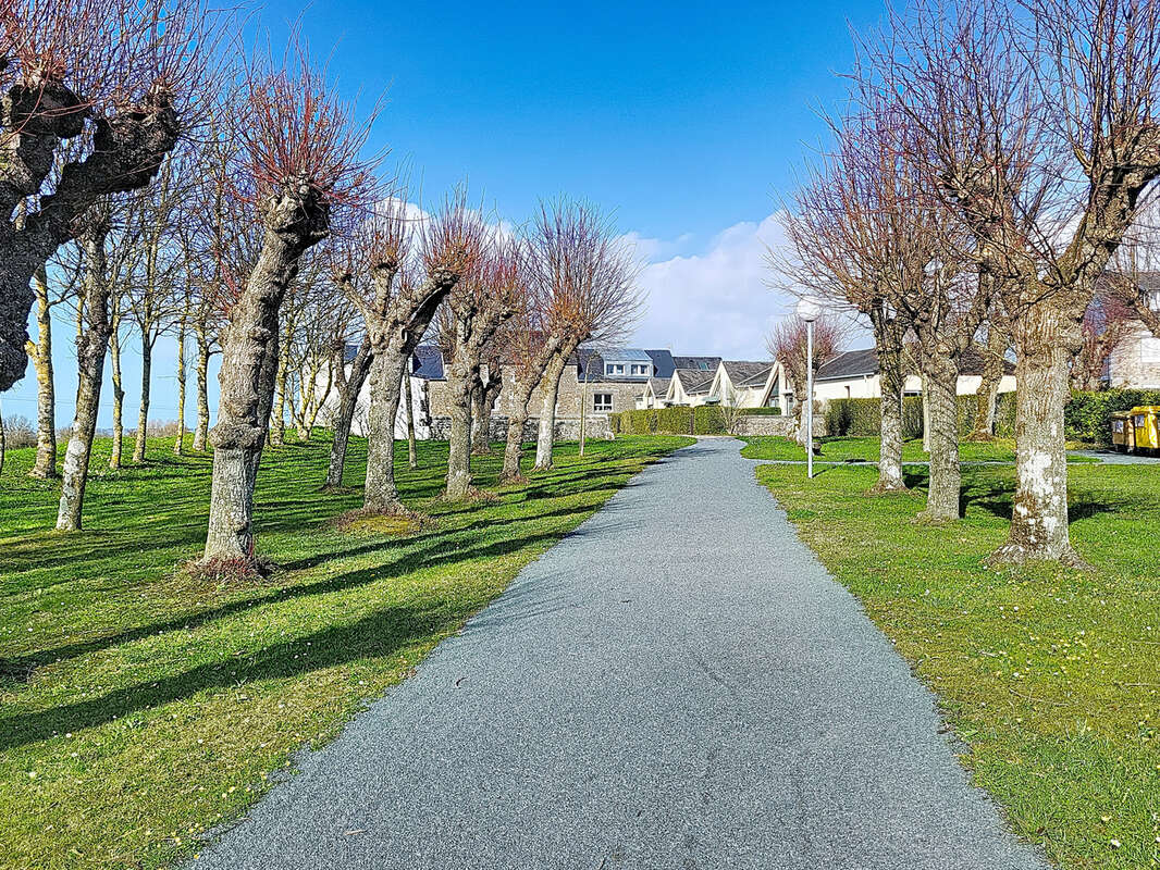 Appartement à MONTMARTIN-SUR-MER