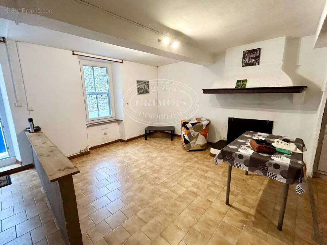 Maison à ROUBIA