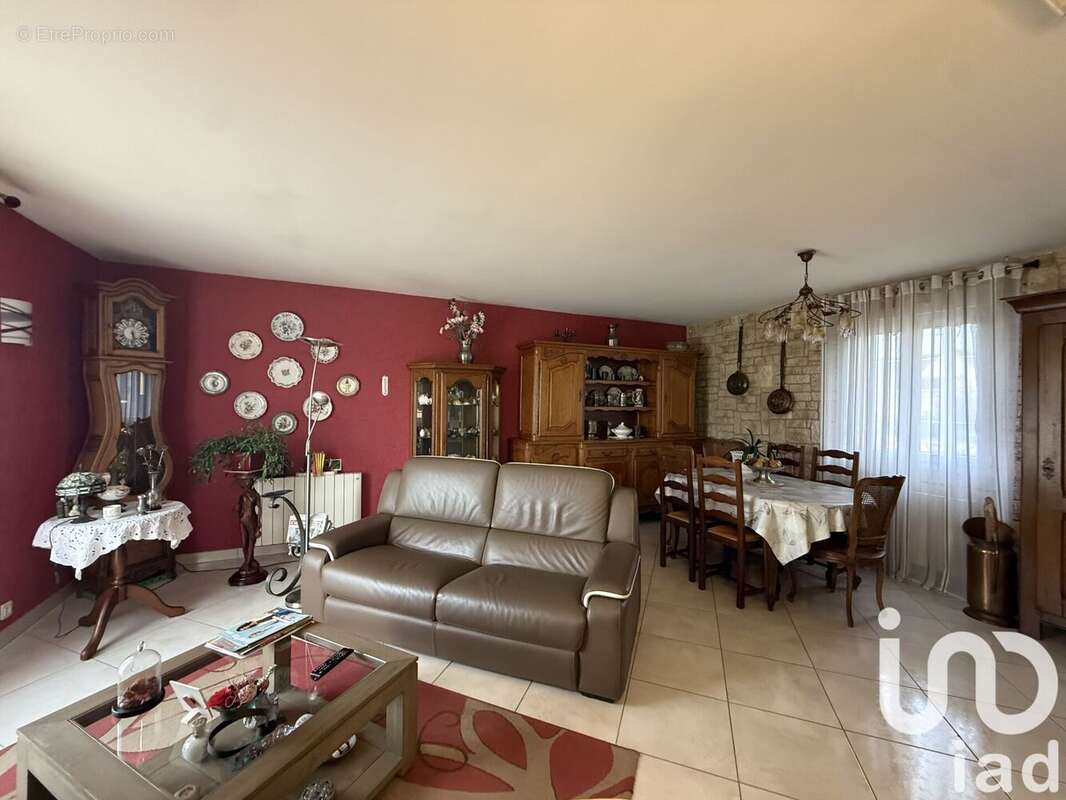Maison 86 m² à Vauclerc  - photo 7