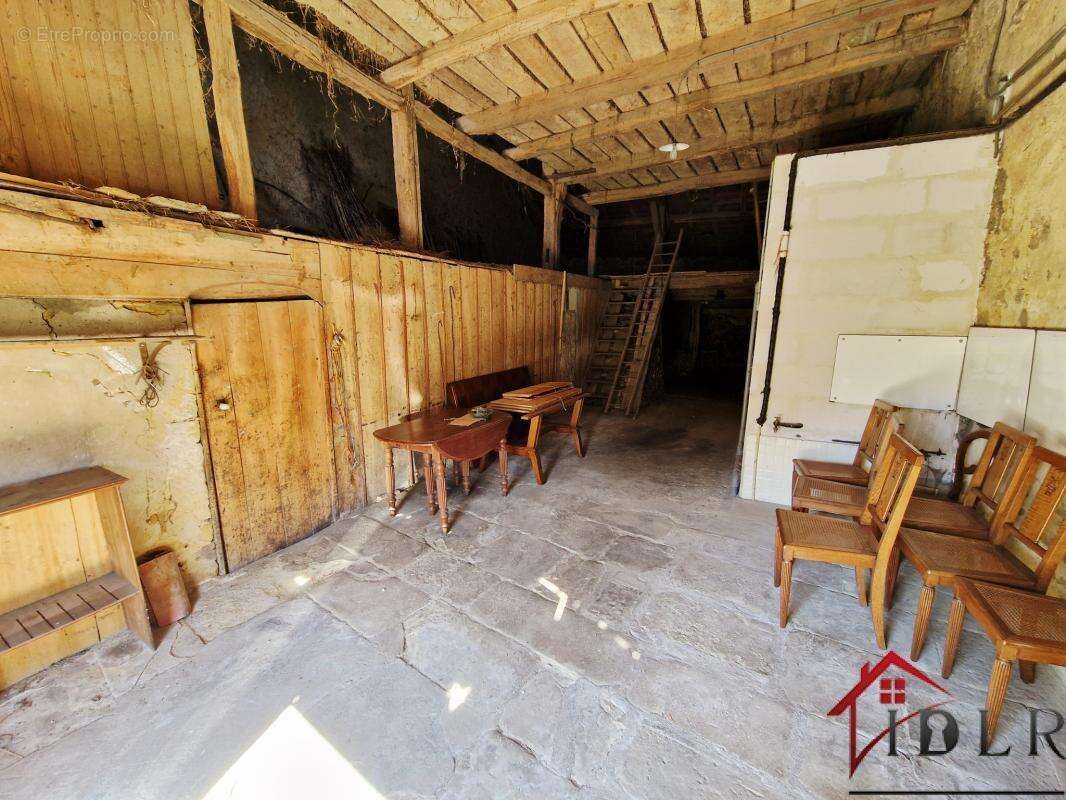 Maison à TERRE-NATALE