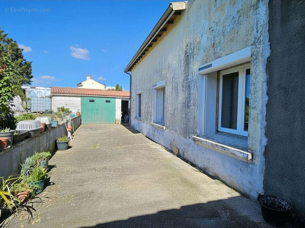 Maison à SAINT-MARD