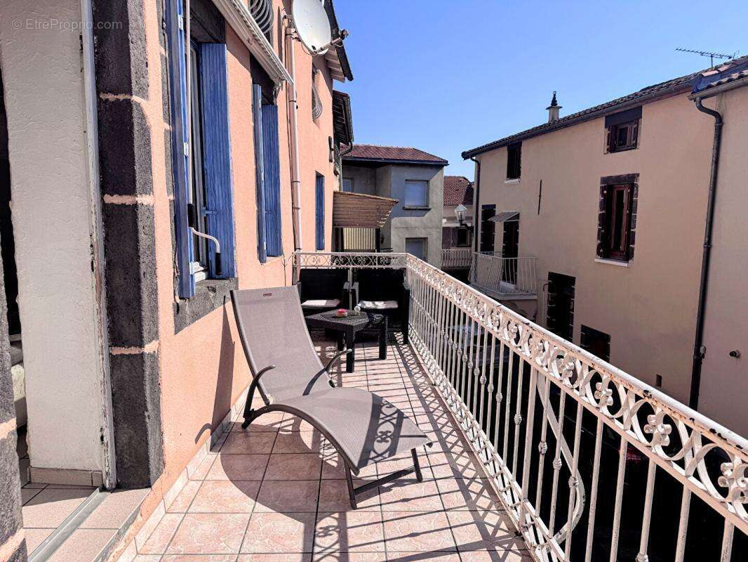 Maison à ROMAGNAT