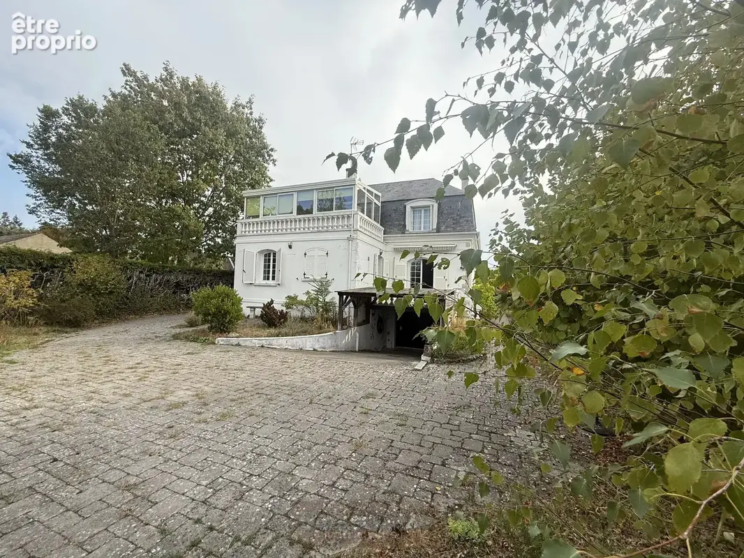 Demeure de caractère dans secteur prisé proche Marina - photo 2