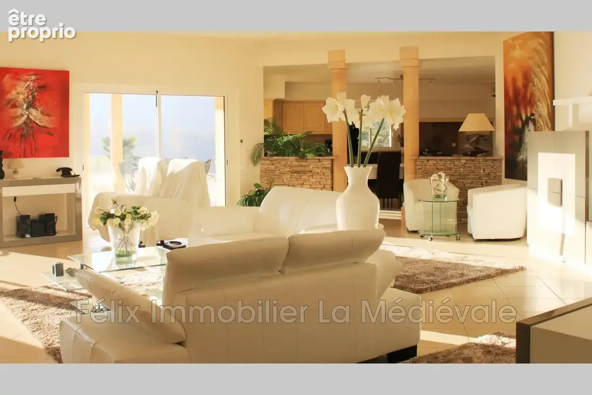 Maison 230 m² à Vezac  - photo 5
