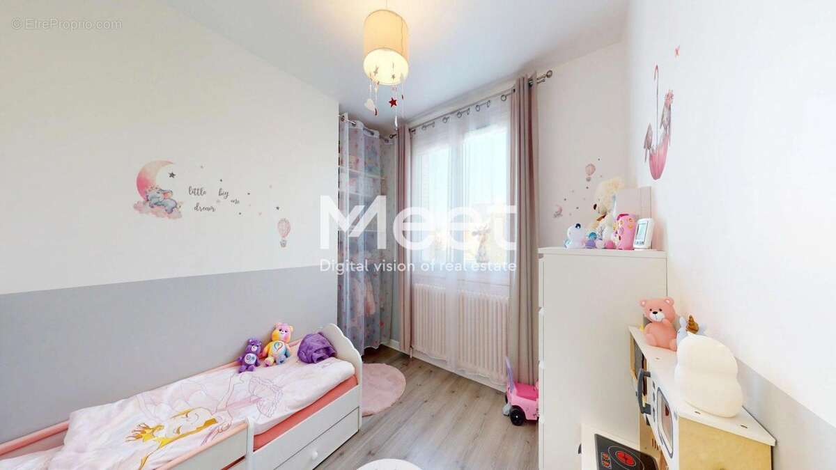 Maison à COULANGES-LA-VINEUSE