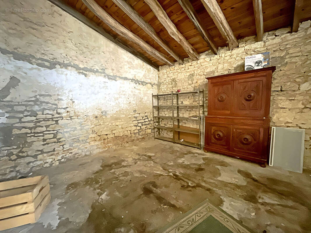 Maison à SAUJON