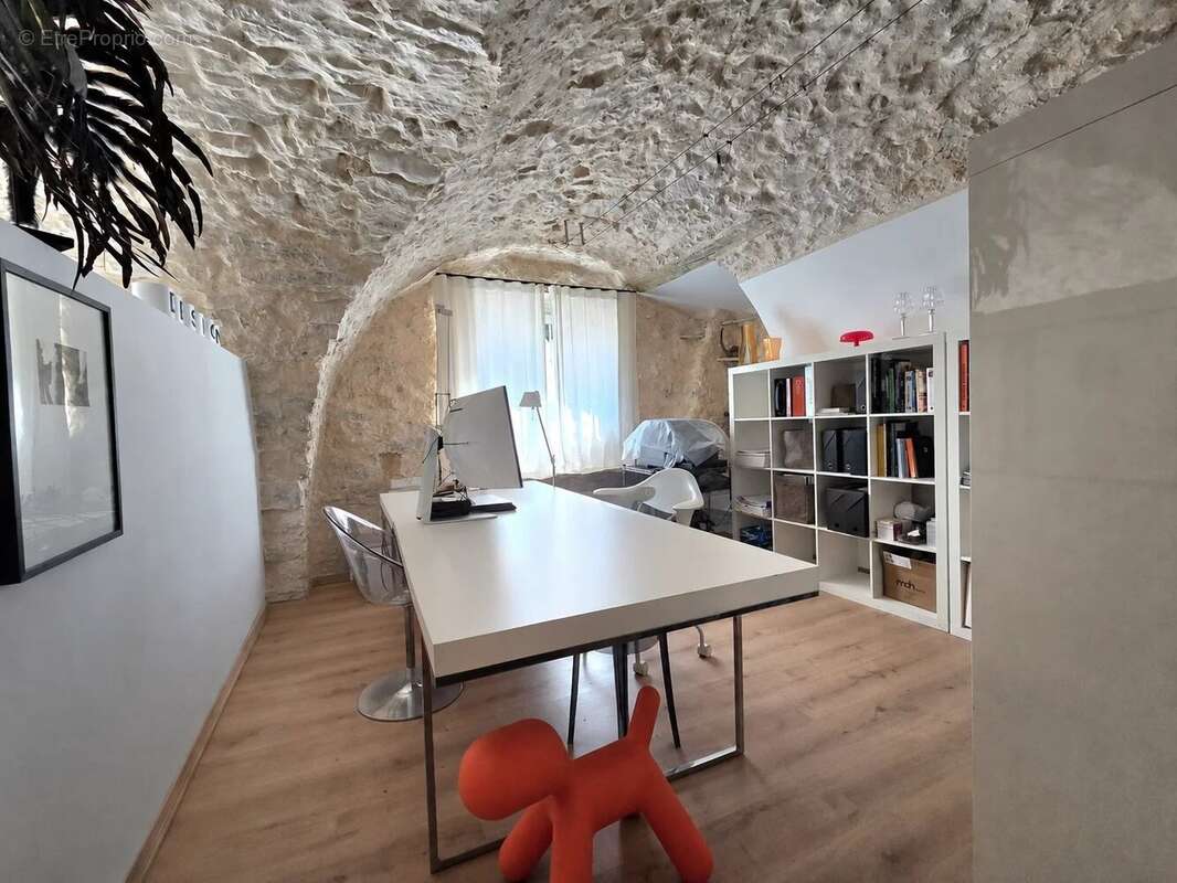 Appartement esprit maison T5/6 220m2 + jardin privatif dans vrai mas provencial renové - photo 8