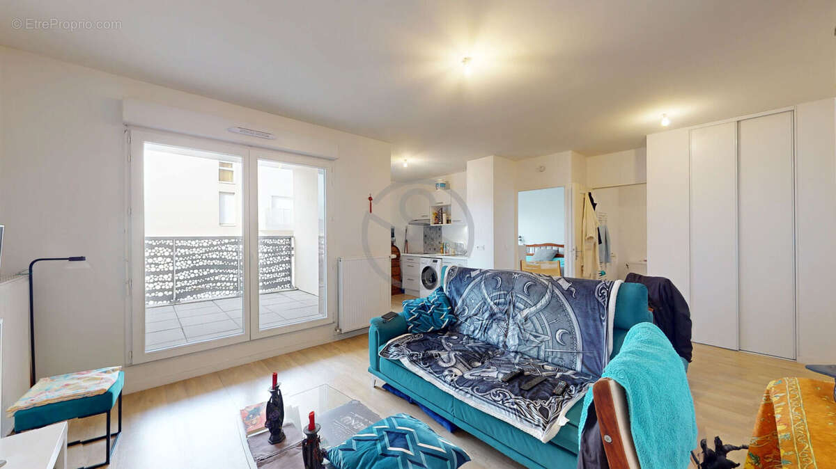 Appartement à L'ISLE-D'ABEAU