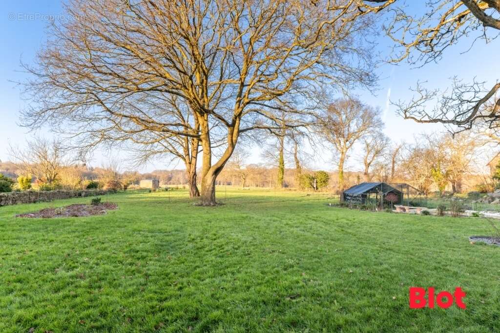 Maison à PLEUDIHEN-SUR-RANCE