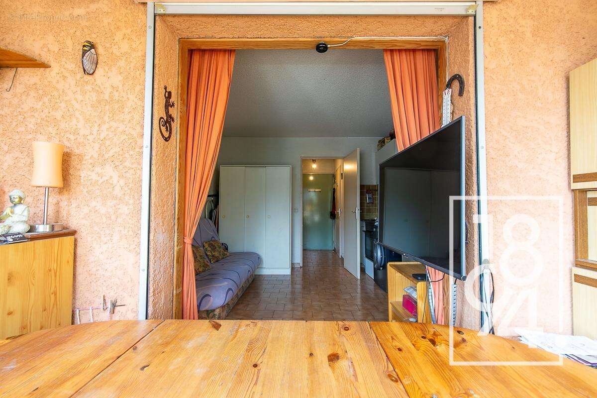 Appartement à SIX-FOURS-LES-PLAGES