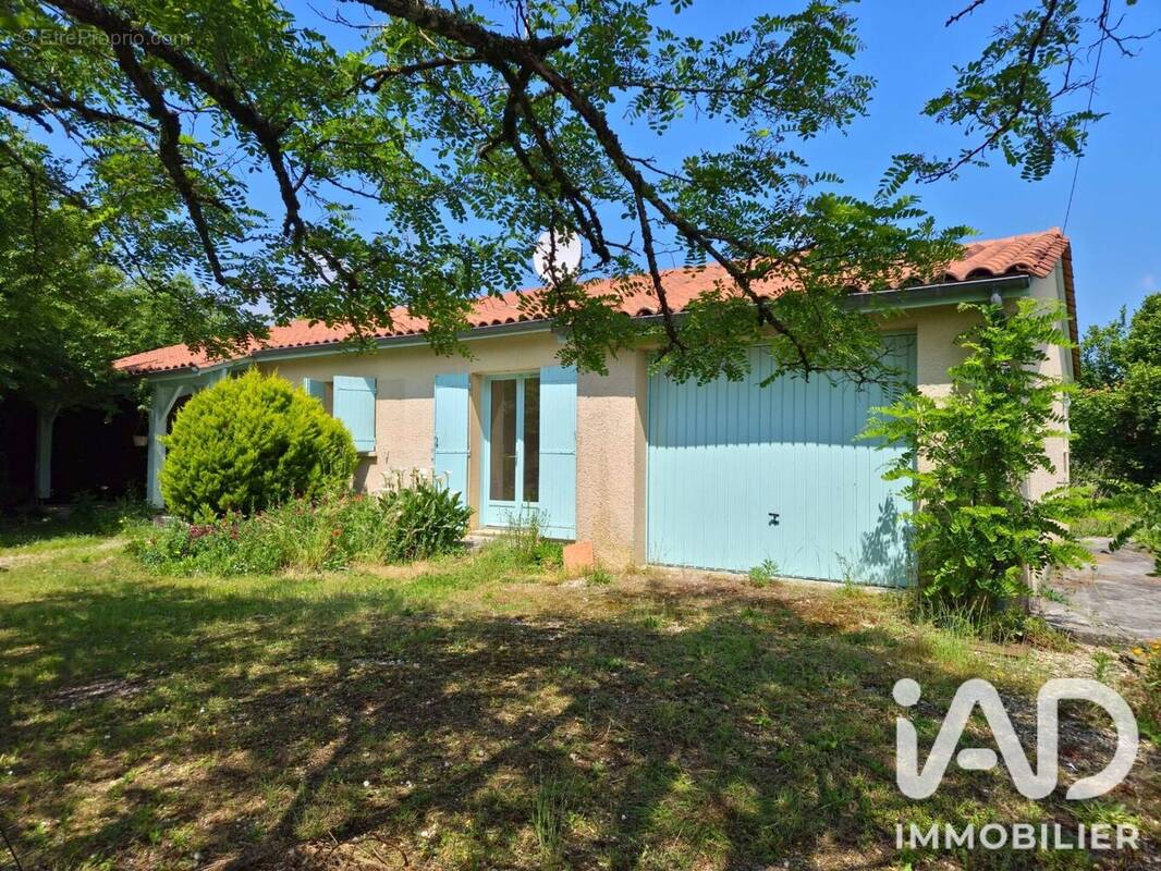 Photo 1 - Maison à SAINT-REMY