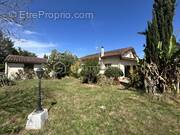 Maison à SAINT-SEURIN-SUR-L&#039;ISLE