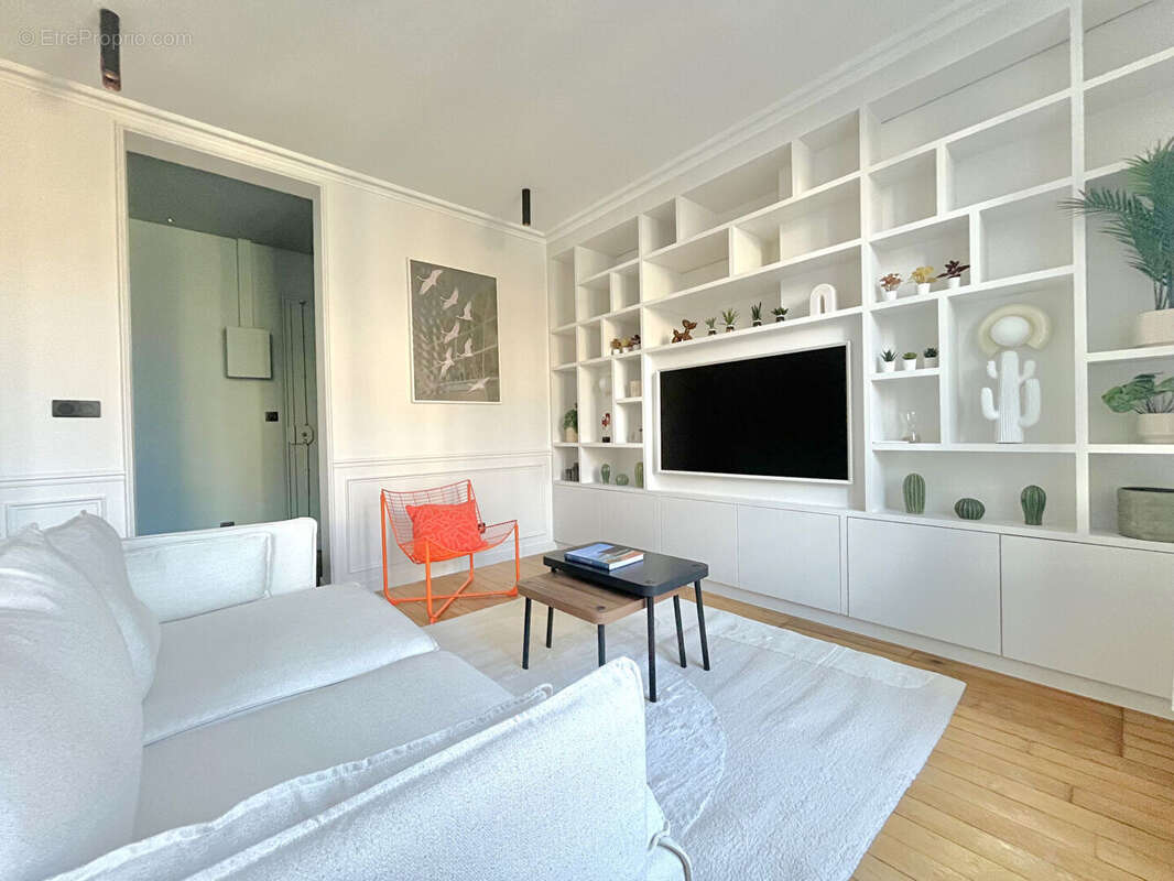 Appartement coup de coeur 3 pièce(s) 65 m2 refait par architecte calme absolu à 5 min RER A - photo 3