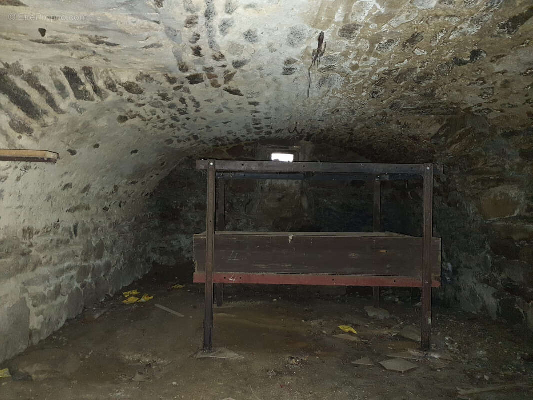 Maison à NOIRETABLE