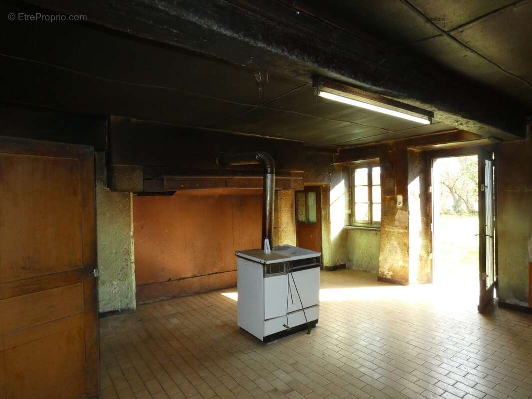 Maison à CHENERAILLES