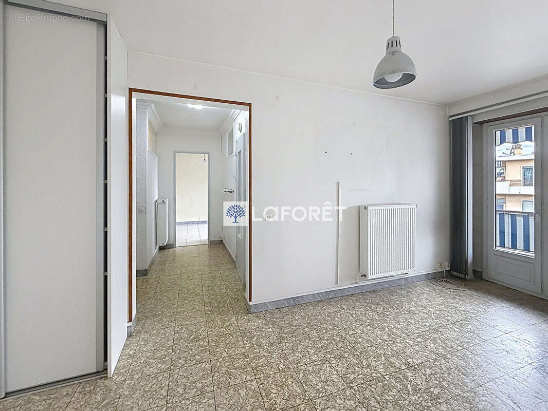 Appartement à CAGNES-SUR-MER