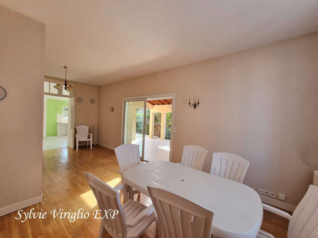 Maison 113 m² à Bergerac  - photo 6