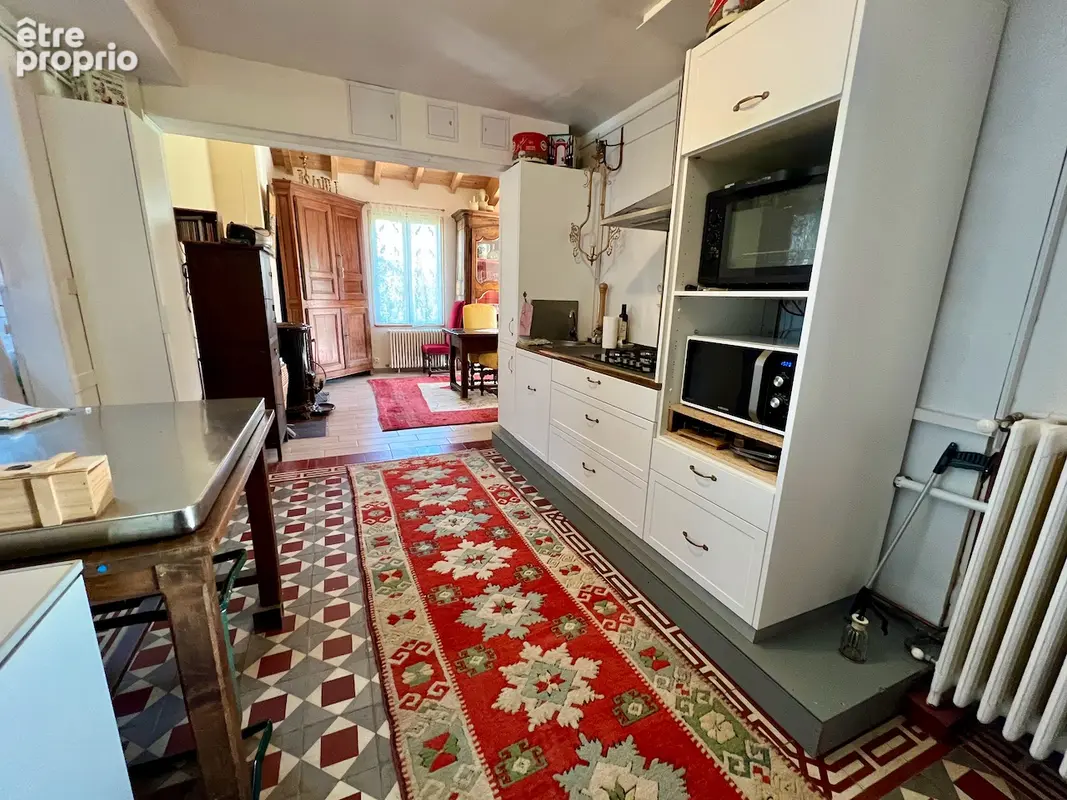 Maison d'environ 220 m² dans un des meilleurs quartiers de Villeneuve sur Lot, proche à pied du centre ville et de toutes ses co - photo 7