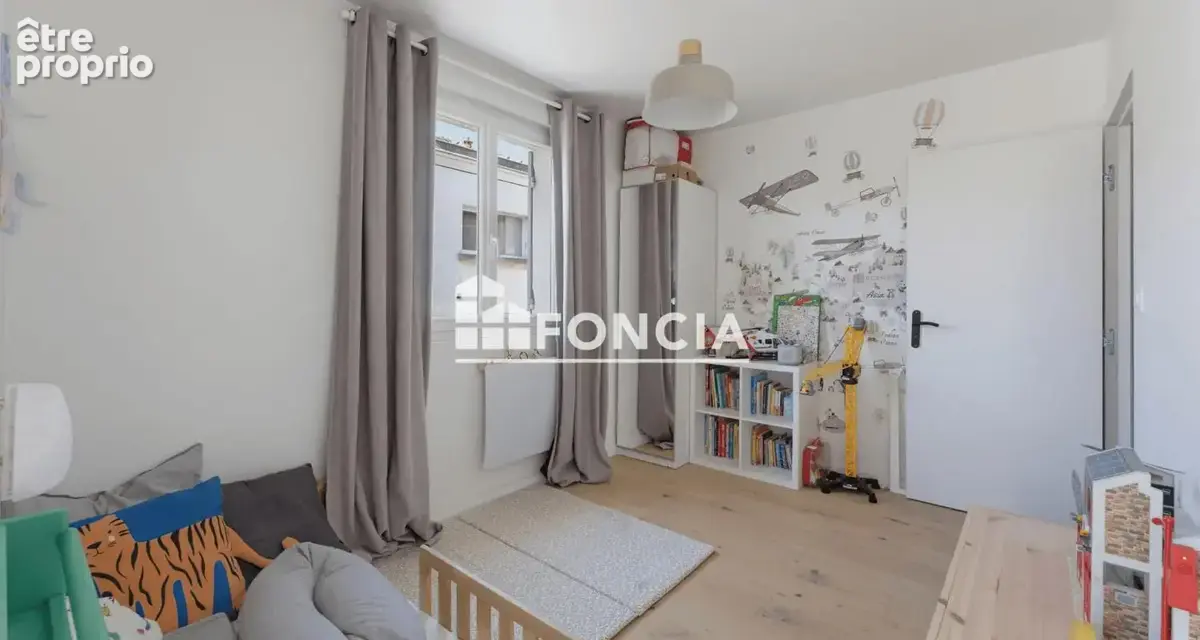T3 rénové de 72 m² – bordeaux belcier – - photo 8