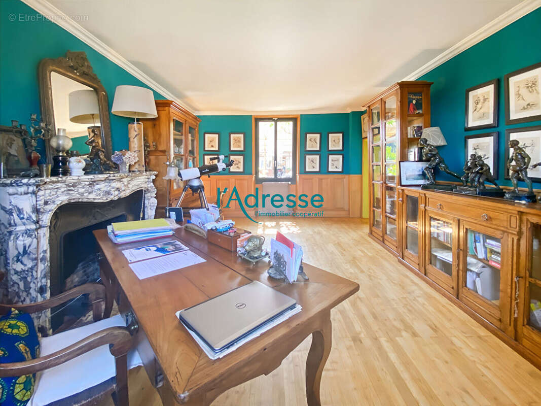 Maison à OINVILLE-SUR-MONTCIENT