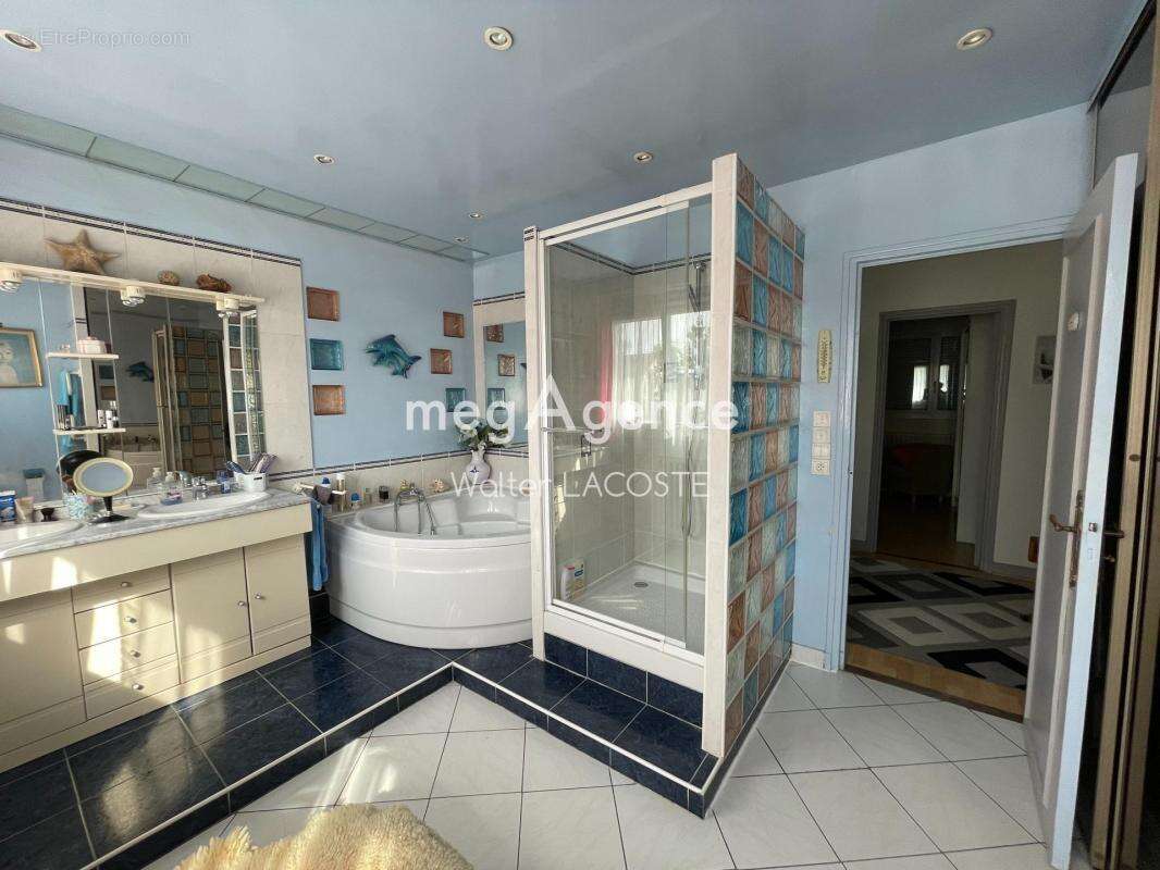 Maison de 5 pieces dont 4 chambres, plus dependance - photo 9