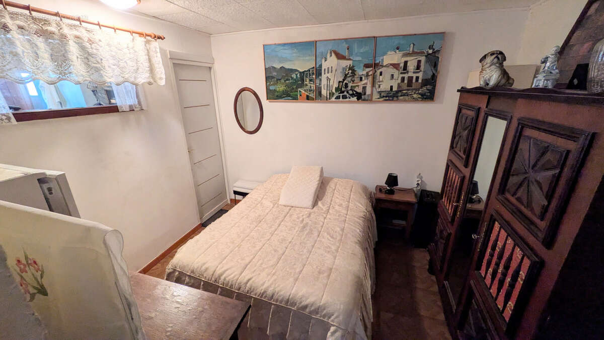 Autre à LAROQUE-DES-ALBERES