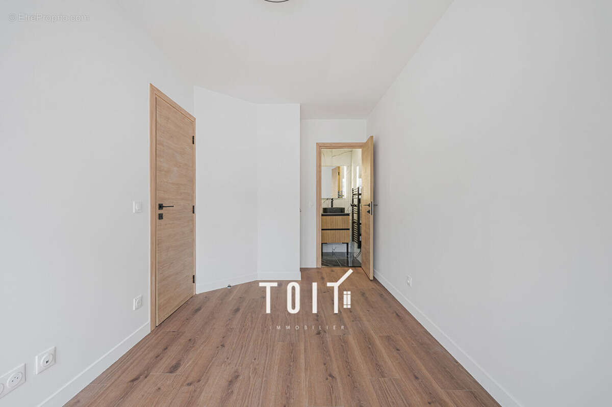 Appartement à PARIS-12E