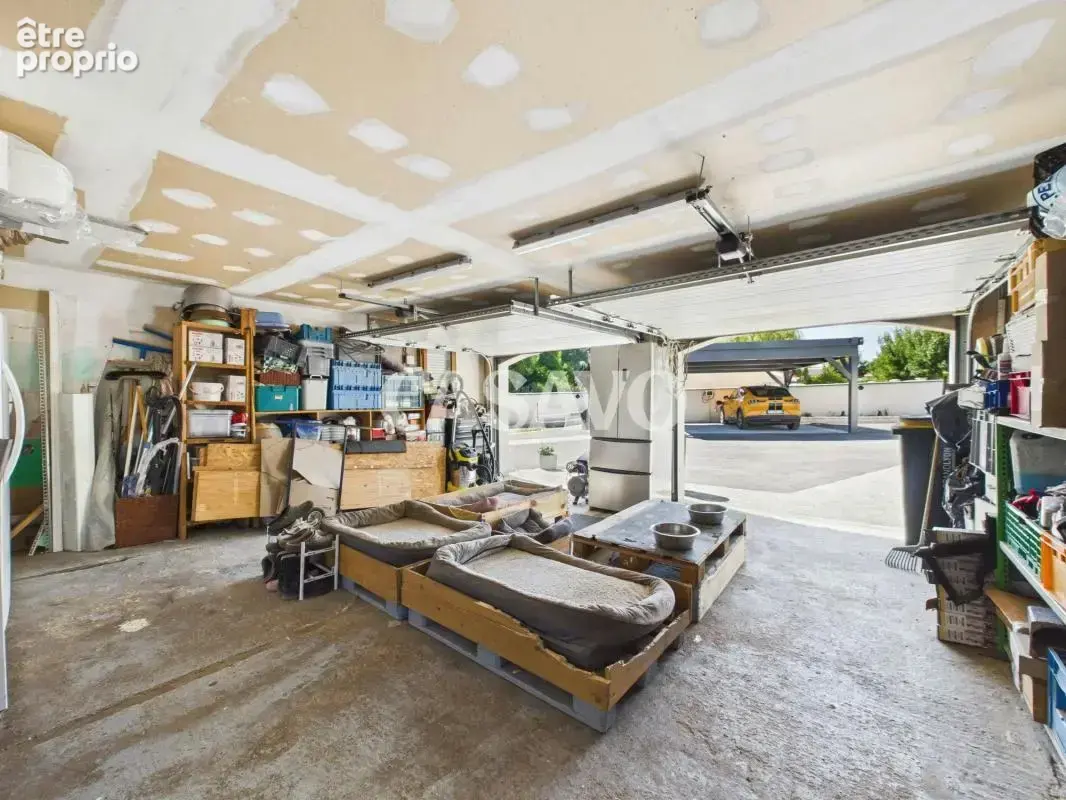 Vente Maison 8 pièces de 189m² - 69300 Caluire-et-Cuire - photo 19