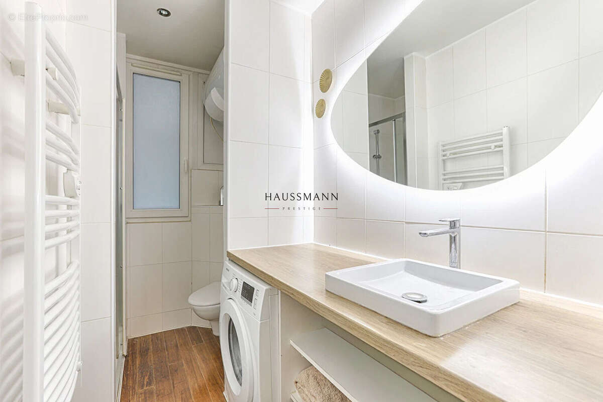 Appartement à PARIS-9E