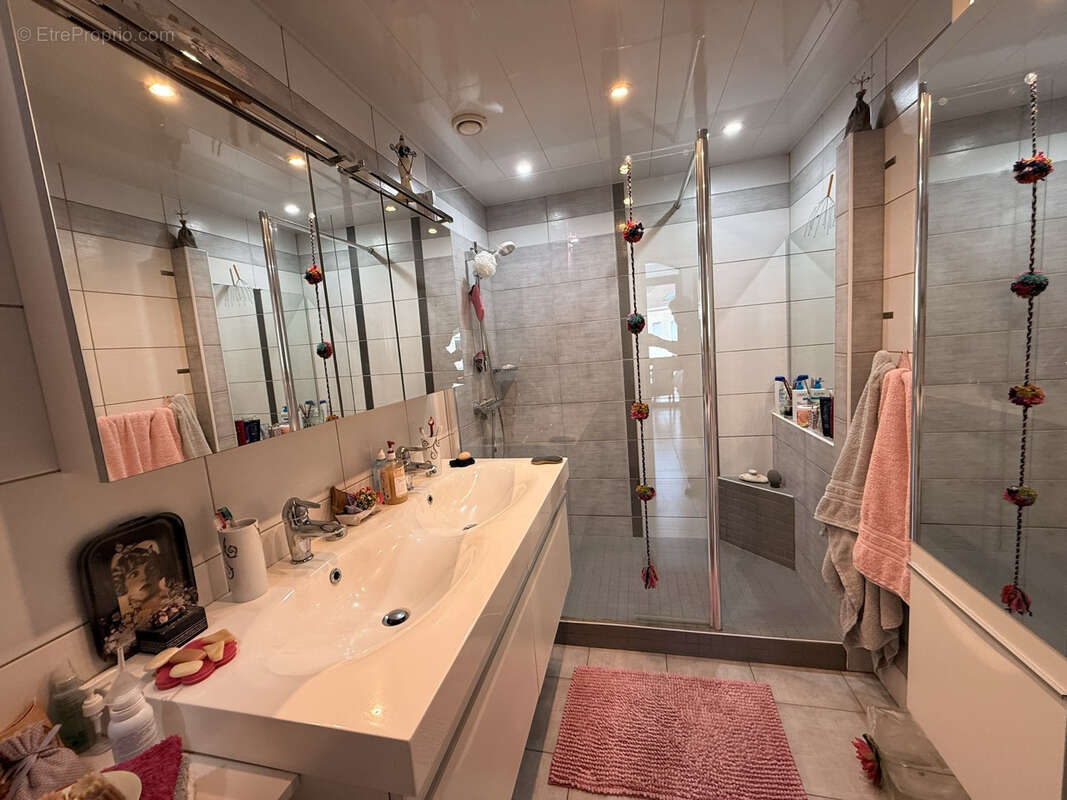 Appartement à BAVANS