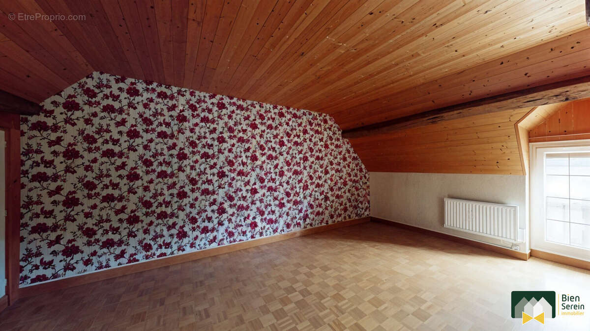 Chambre 3 étage - Maison à SOURS