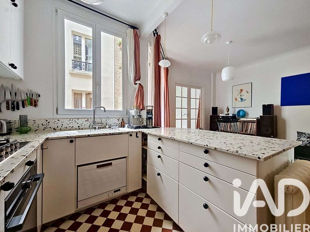 Photo 8 - Appartement à PARIS-19E