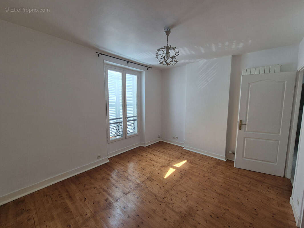 Appartement à RAMBOUILLET