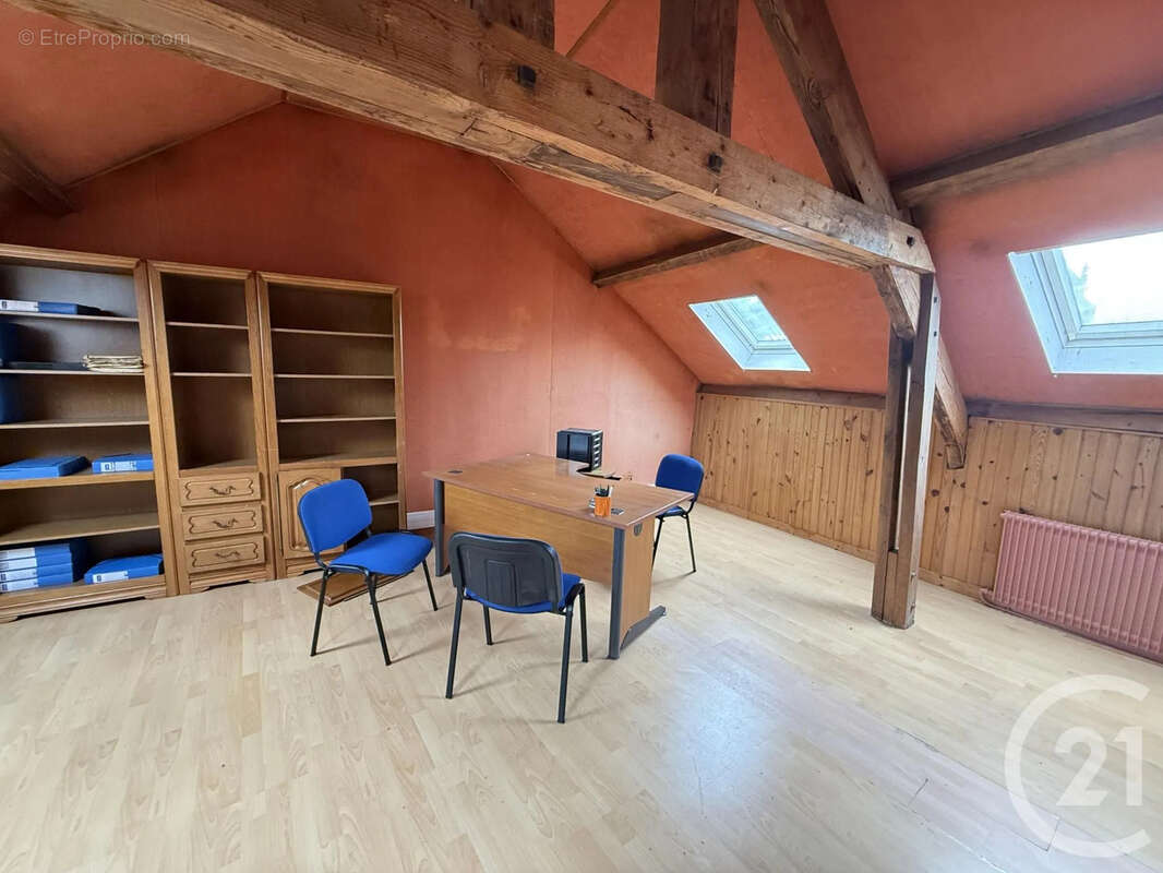 Maison 283 m² à Avon  - photo 18