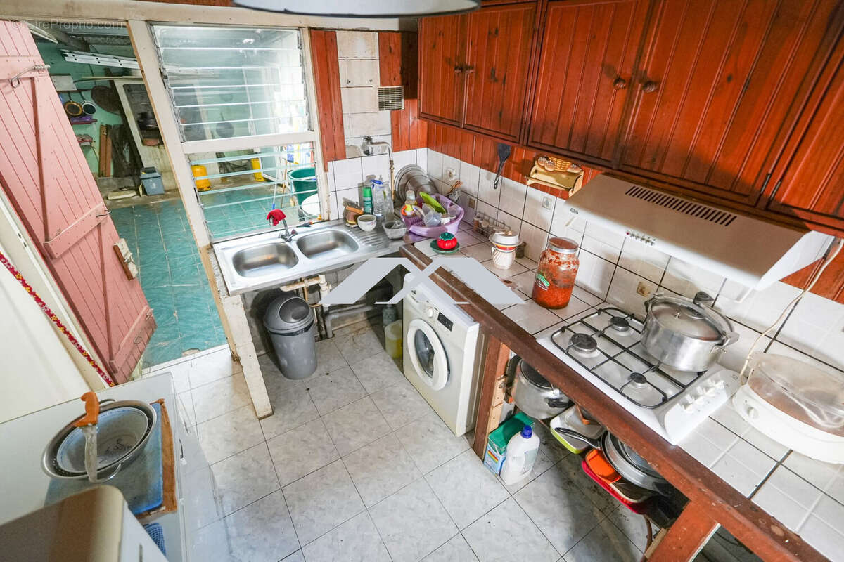 Maison 119 m² à Le Tampon  - photo 4