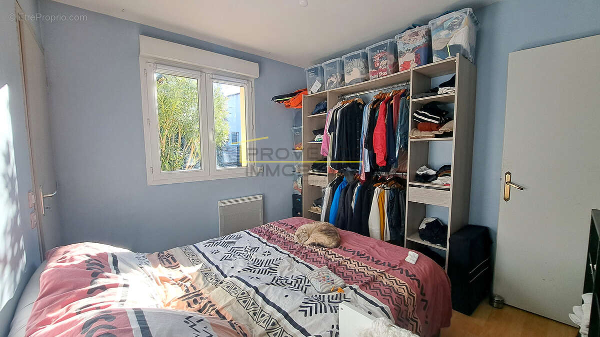 Maison à MONTELIMAR