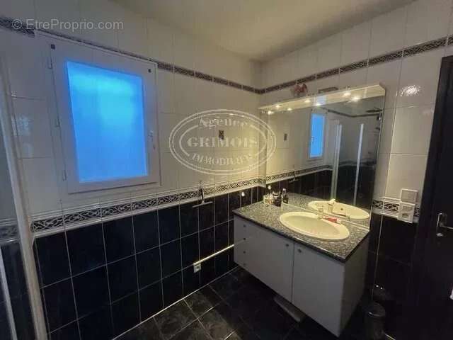 Maison à LEZIGNAN-CORBIERES