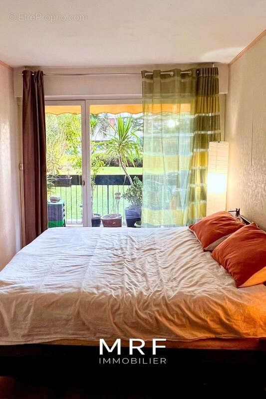 Appartement à MARSEILLE-6E