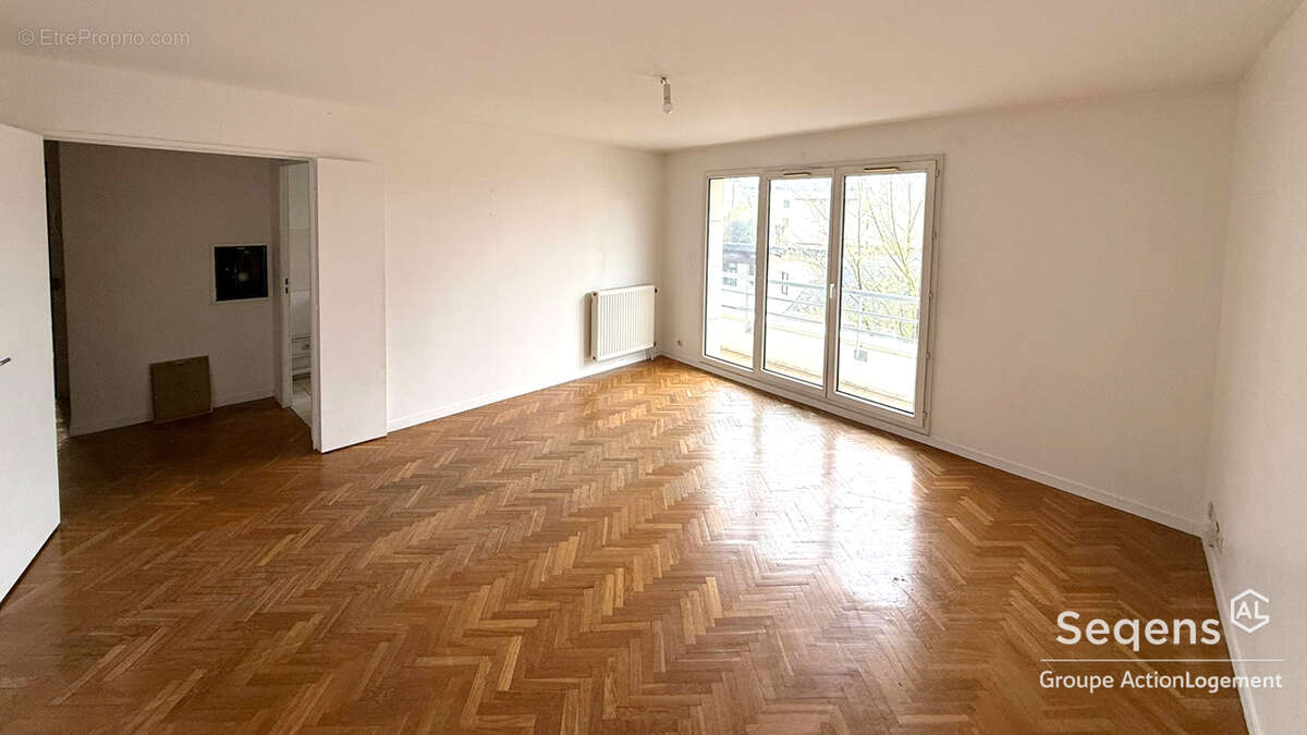 Grand 3 pièces avec balcon et parking en sous sol - photo 2