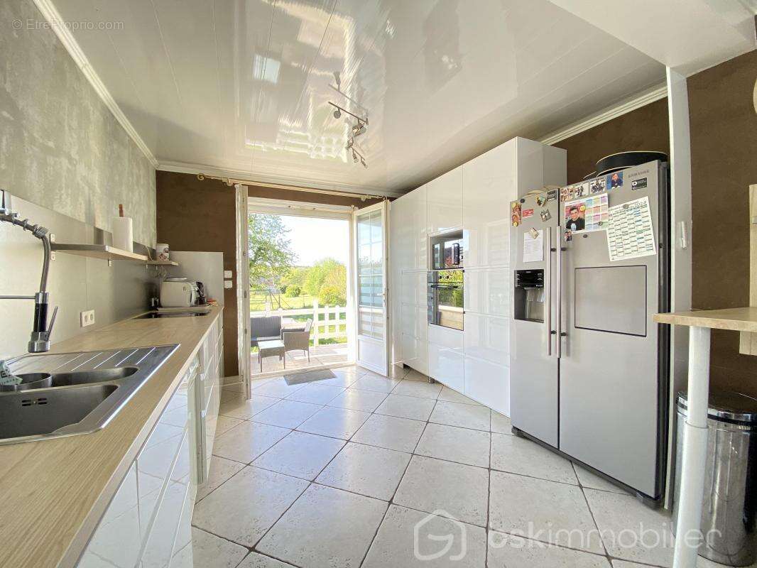 Maison à LA FERTE-ALAIS