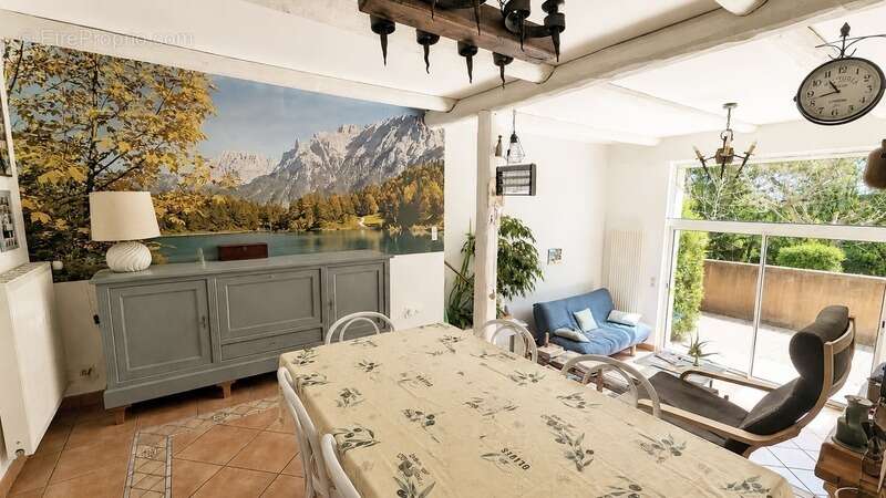Maison à MERINDOL