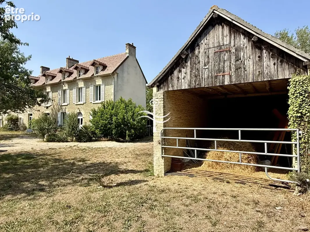 Maison 9 pièces 214 m² à vendre à Morteaux-Couliboeuf (14620) - photo 2