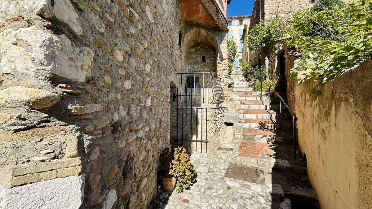Maison à CAGNES-SUR-MER