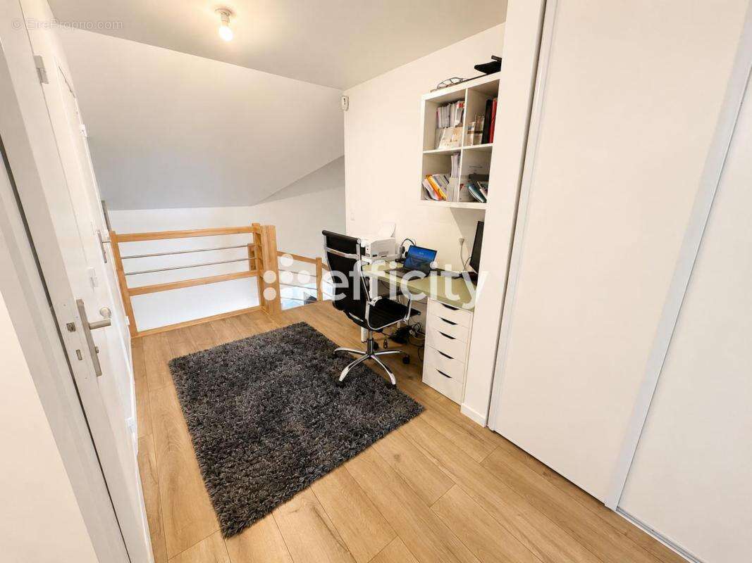 Appartement à CARRIERES-SOUS-POISSY