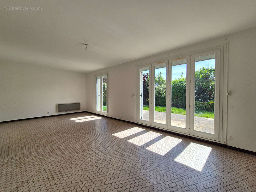 Coup de coeur au Montigny-le-Bx du Village - 5 pièce(s) - 108 m2 - photo 3