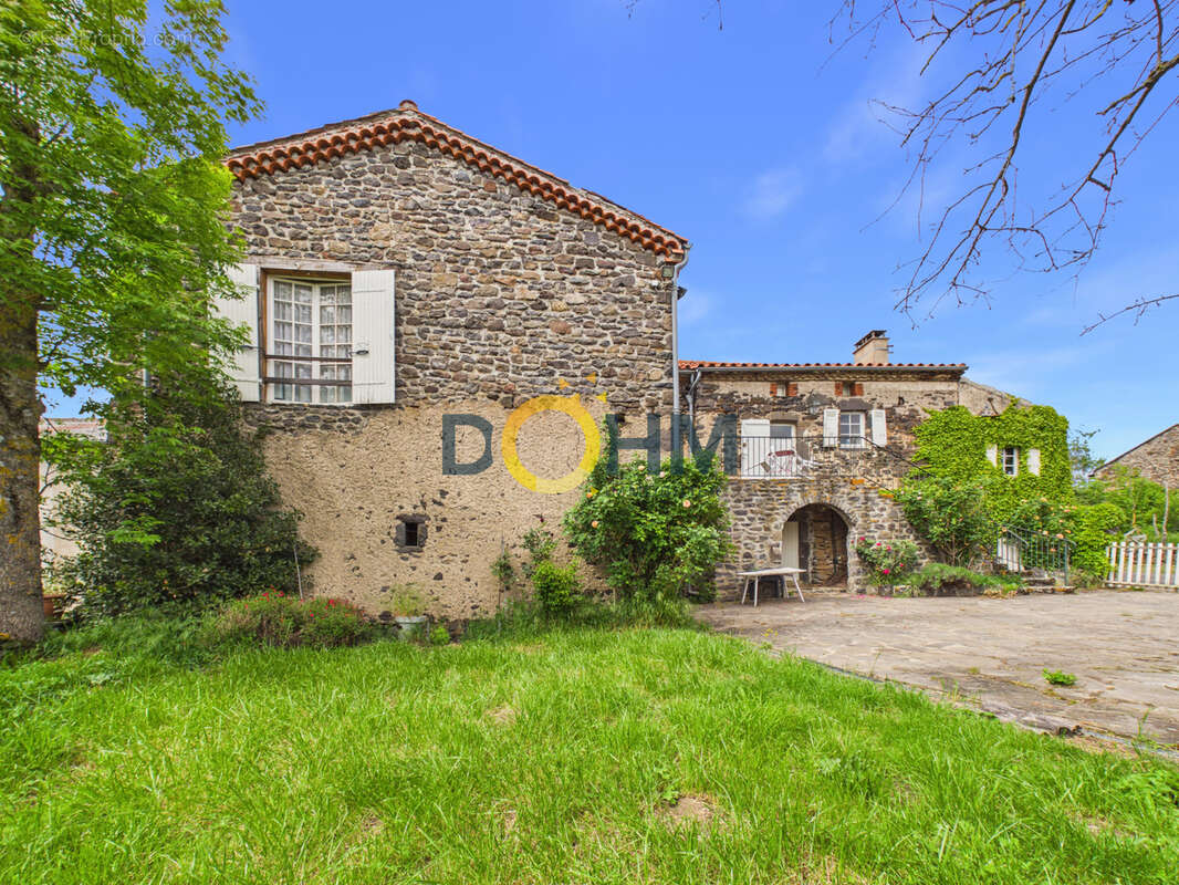 Maison à BLESLE