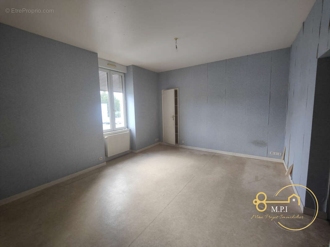 Appartement à COUPTRAIN