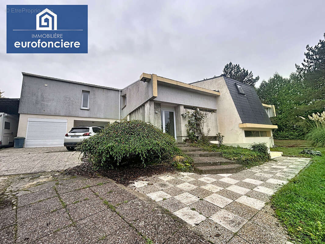 Maison à SAINT-HILAIRE-SOUS-ROMILLY